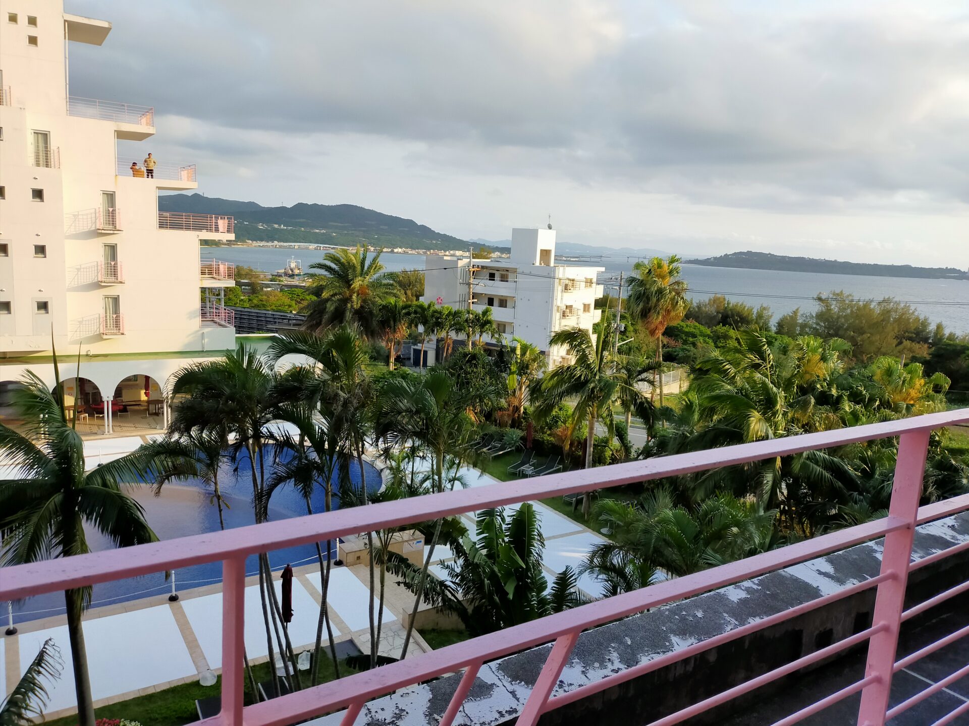 憧れの世界的ブランドホテルに泊まる！南国の絶景を愉しむ沖縄４日間に５．５万で行ってきた　１日目